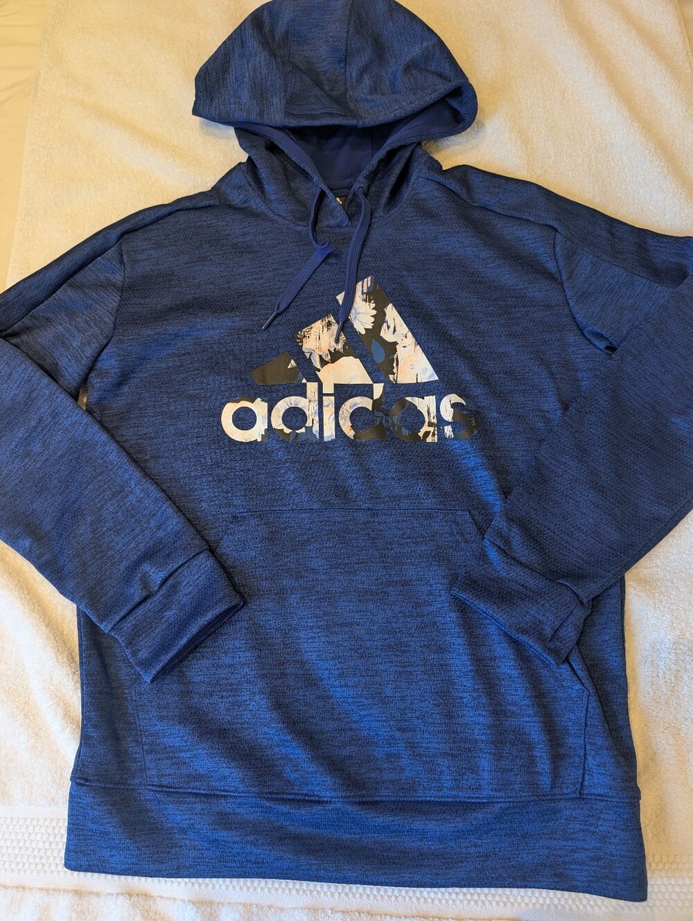 ​Adidas Womens Climawarm Blue Heather Floral Badge of Sport Pullover Hoodie M